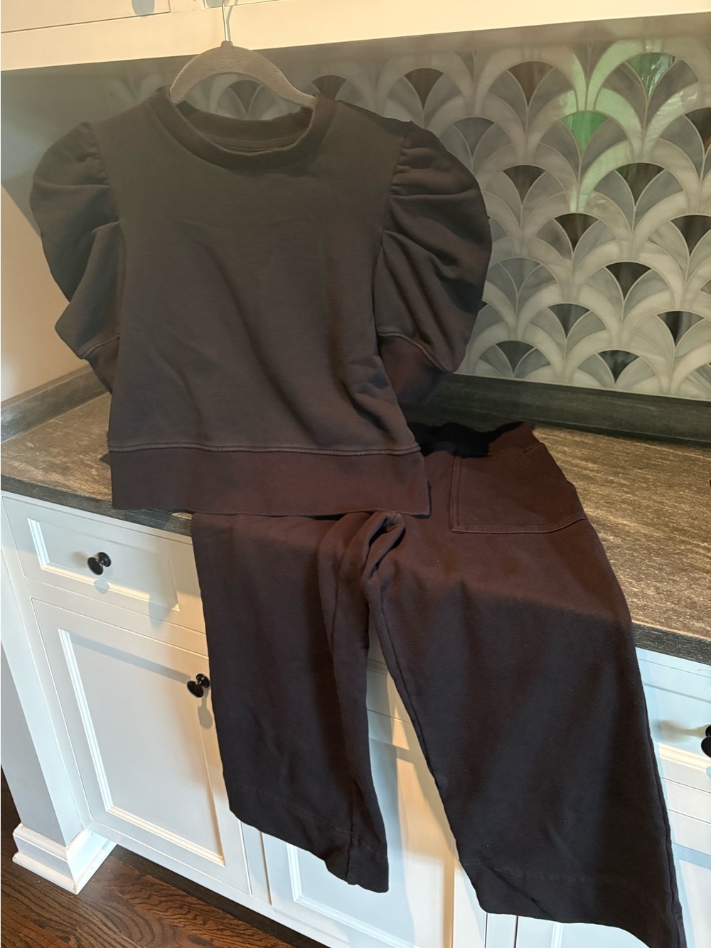 Sold Out NYC Size S Short Sleeve Puff Sweatshirt and Culotte Sweatpants